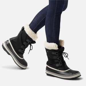 NEW Sorel Winter Carnival Womens Boots 7.5
